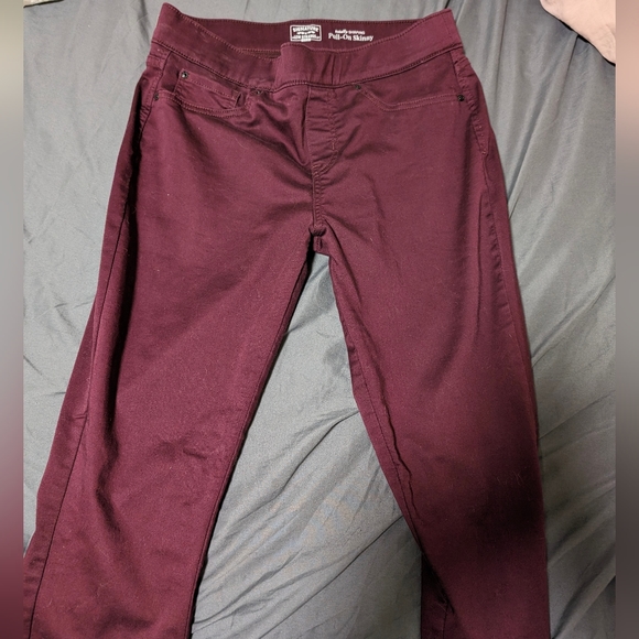 LIKE NEW Levi Shaping Pants maroon pull on skinny 14 long tall flattering fitted - Picture 8 of 11